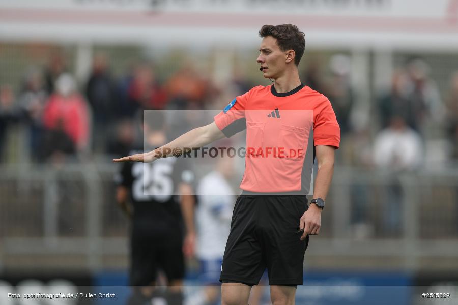 sport, action, Stadion am Schönbusch, SVA, SV Viktoria Aschaffenburg, Regionalliga Bayern, Fussball, FVI, FV Illertissen, BFV, Aschaffenburg, 13. Spieltag, 11.10.2025 - Bild-ID: 2515329