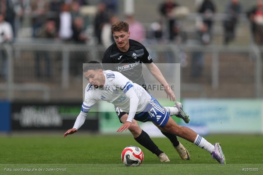 sport, action, Stadion am Schönbusch, SVA, SV Viktoria Aschaffenburg, Regionalliga Bayern, Fussball, FVI, FV Illertissen, BFV, Aschaffenburg, 13. Spieltag, 11.10.2025 - Bild-ID: 2515355