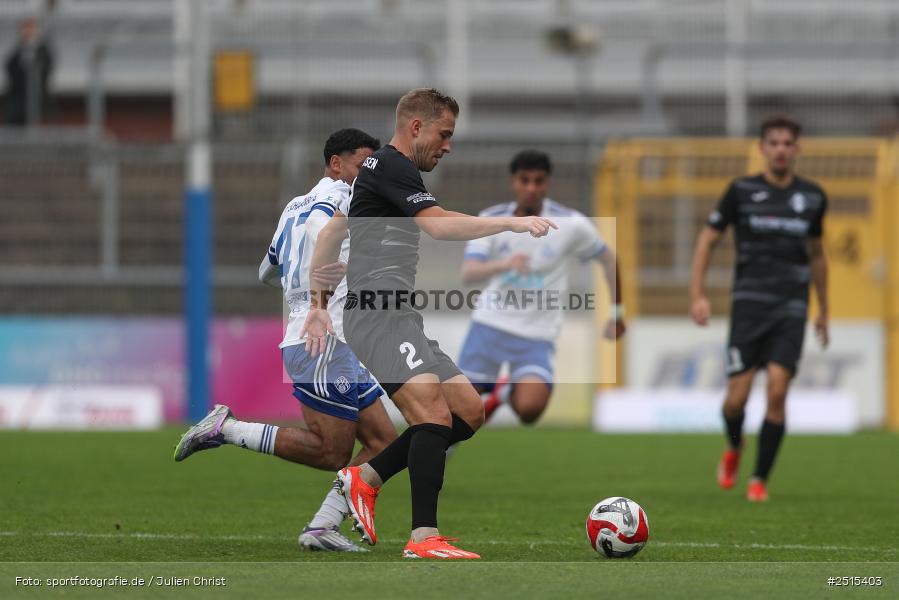 sport, action, Stadion am Schönbusch, SVA, SV Viktoria Aschaffenburg, Regionalliga Bayern, Fussball, FVI, FV Illertissen, BFV, Aschaffenburg, 13. Spieltag, 11.10.2025 - Bild-ID: 2515403