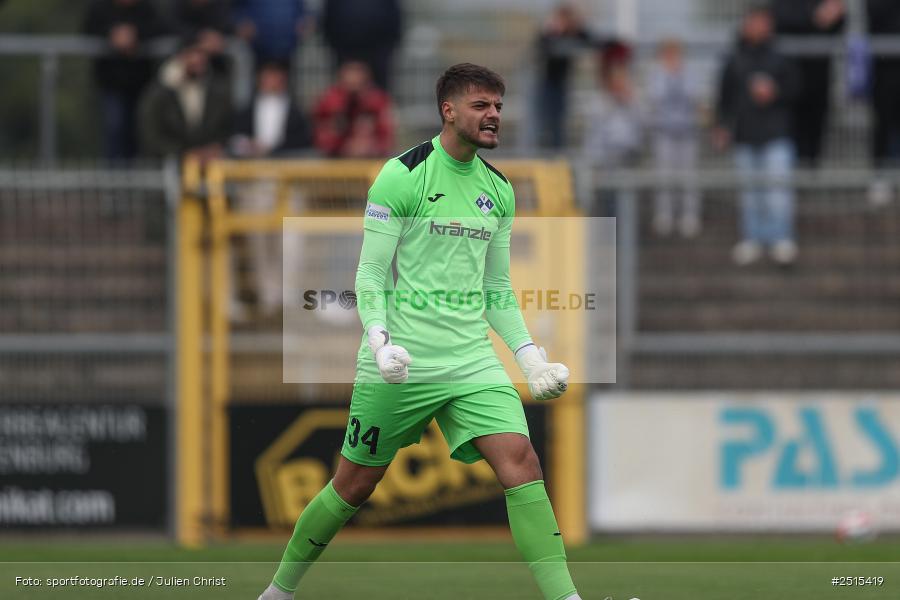 sport, action, Stadion am Schönbusch, SVA, SV Viktoria Aschaffenburg, Regionalliga Bayern, Fussball, FVI, FV Illertissen, BFV, Aschaffenburg, 13. Spieltag, 11.10.2025 - Bild-ID: 2515419