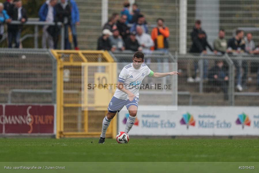 sport, action, Stadion am Schönbusch, SVA, SV Viktoria Aschaffenburg, Regionalliga Bayern, Fussball, FVI, FV Illertissen, BFV, Aschaffenburg, 13. Spieltag, 11.10.2025 - Bild-ID: 2515425