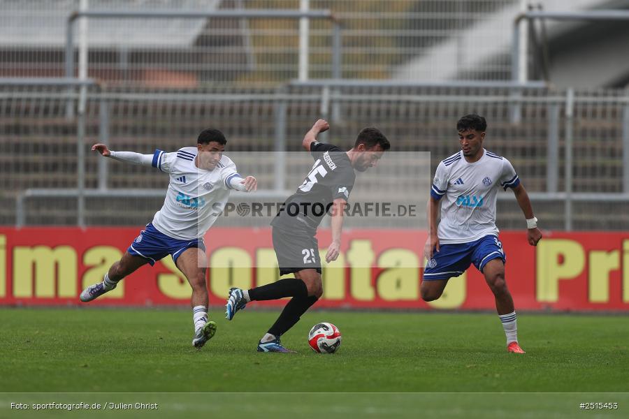 sport, action, Stadion am Schönbusch, SVA, SV Viktoria Aschaffenburg, Regionalliga Bayern, Fussball, FVI, FV Illertissen, BFV, Aschaffenburg, 13. Spieltag, 11.10.2025 - Bild-ID: 2515453