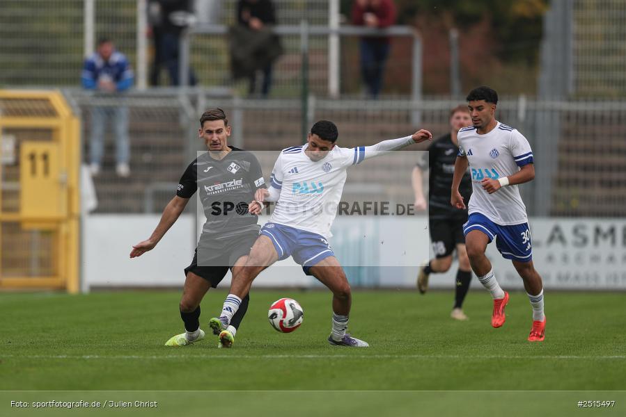 sport, action, Stadion am Schönbusch, SVA, SV Viktoria Aschaffenburg, Regionalliga Bayern, Fussball, FVI, FV Illertissen, BFV, Aschaffenburg, 13. Spieltag, 11.10.2025 - Bild-ID: 2515497