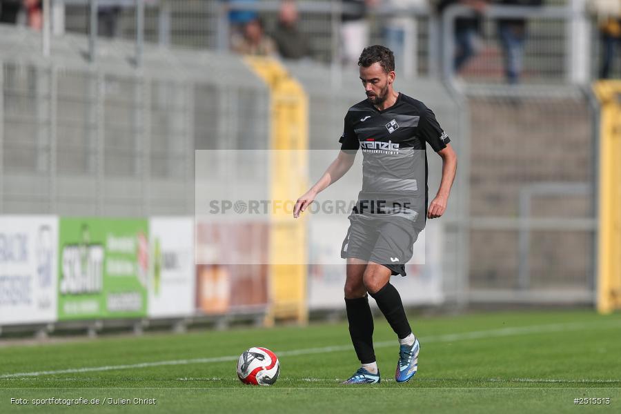 sport, action, Stadion am Schönbusch, SVA, SV Viktoria Aschaffenburg, Regionalliga Bayern, Fussball, FVI, FV Illertissen, BFV, Aschaffenburg, 13. Spieltag, 11.10.2025 - Bild-ID: 2515513