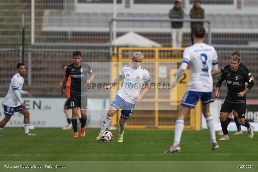 sport, action, Stadion am Schönbusch, SVA, SV Viktoria Aschaffenburg, Regionalliga Bayern, Fussball, FVI, FV Illertissen, BFV, Aschaffenburg, 13. Spieltag, 11.10.2025 - Bild-ID: 2515524