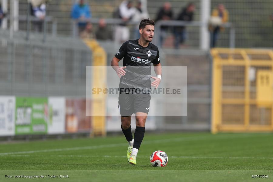 sport, action, Stadion am Schönbusch, SVA, SV Viktoria Aschaffenburg, Regionalliga Bayern, Fussball, FVI, FV Illertissen, BFV, Aschaffenburg, 13. Spieltag, 11.10.2025 - Bild-ID: 2515554