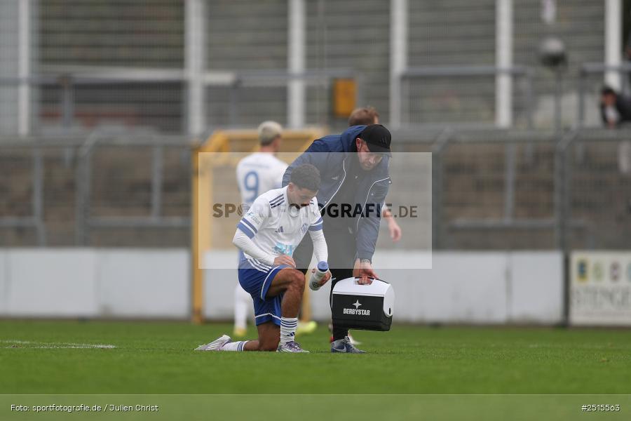 sport, action, Stadion am Schönbusch, SVA, SV Viktoria Aschaffenburg, Regionalliga Bayern, Fussball, FVI, FV Illertissen, BFV, Aschaffenburg, 13. Spieltag, 11.10.2025 - Bild-ID: 2515563