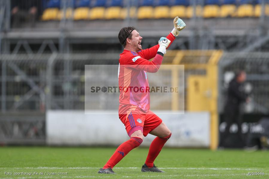 sport, action, Stadion am Schönbusch, SVA, SV Viktoria Aschaffenburg, Regionalliga Bayern, Fussball, FVI, FV Illertissen, BFV, Aschaffenburg, 13. Spieltag, 11.10.2025 - Bild-ID: 2515586