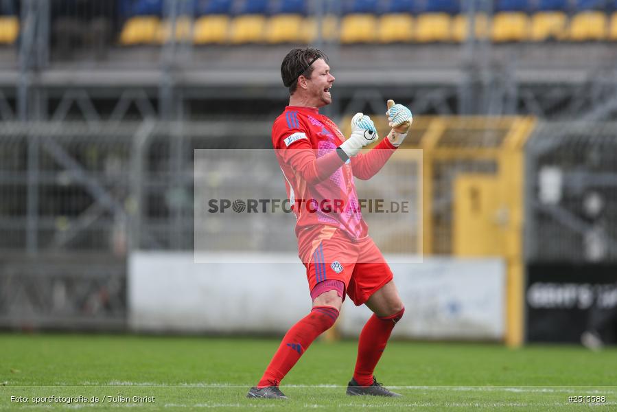 sport, action, Stadion am Schönbusch, SVA, SV Viktoria Aschaffenburg, Regionalliga Bayern, Fussball, FVI, FV Illertissen, BFV, Aschaffenburg, 13. Spieltag, 11.10.2025 - Bild-ID: 2515588