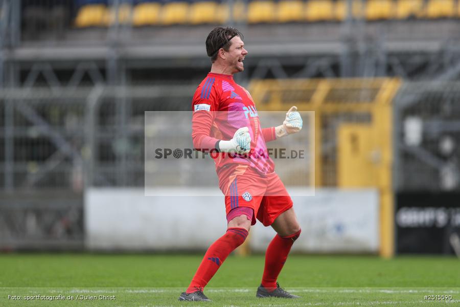 sport, action, Stadion am Schönbusch, SVA, SV Viktoria Aschaffenburg, Regionalliga Bayern, Fussball, FVI, FV Illertissen, BFV, Aschaffenburg, 13. Spieltag, 11.10.2025 - Bild-ID: 2515590