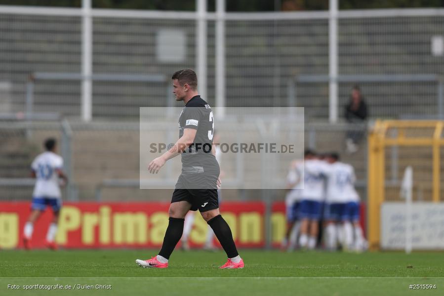 sport, action, Stadion am Schönbusch, SVA, SV Viktoria Aschaffenburg, Regionalliga Bayern, Fussball, FVI, FV Illertissen, BFV, Aschaffenburg, 13. Spieltag, 11.10.2025 - Bild-ID: 2515594