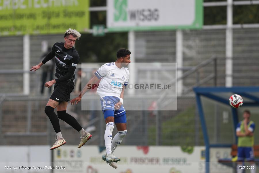 sport, action, Stadion am Schönbusch, SVA, SV Viktoria Aschaffenburg, Regionalliga Bayern, Fussball, FVI, FV Illertissen, BFV, Aschaffenburg, 13. Spieltag, 11.10.2025 - Bild-ID: 2515623