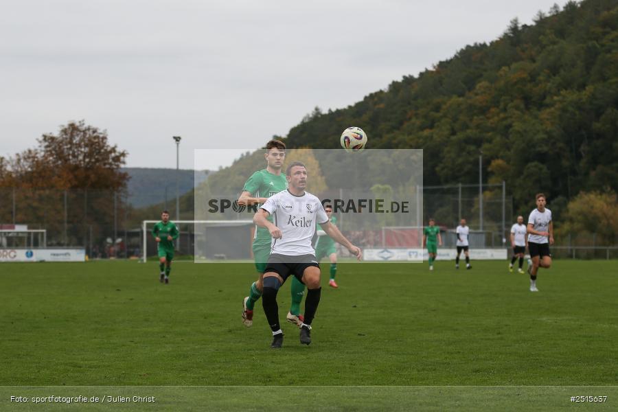 sport, action, TSV Lohr, TSV, Sportgelände, Lohr am Main, FCV, FC Viktoria Mömlingen, Bezirksliga Unterfranken West, BFV, 13. Spieltag, 12.10.2025 - Bild-ID: 2515637