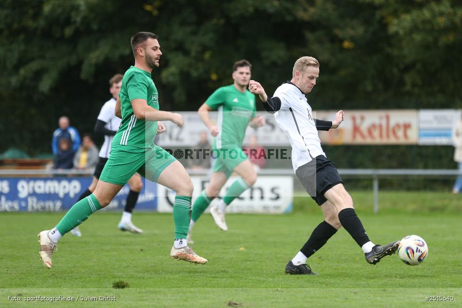 sport, action, TSV Lohr, TSV, Sportgelände, Lohr am Main, FCV, FC Viktoria Mömlingen, Bezirksliga Unterfranken West, BFV, 13. Spieltag, 12.10.2025 - Bild-ID: 2515640