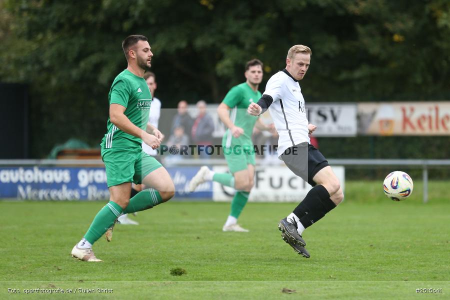 sport, action, TSV Lohr, TSV, Sportgelände, Lohr am Main, FCV, FC Viktoria Mömlingen, Bezirksliga Unterfranken West, BFV, 13. Spieltag, 12.10.2025 - Bild-ID: 2515641