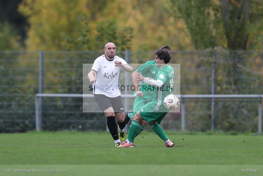 sport, action, TSV Lohr, TSV, Sportgelände, Lohr am Main, FCV, FC Viktoria Mömlingen, Bezirksliga Unterfranken West, BFV, 13. Spieltag, 12.10.2025 - Bild-ID: 2515687