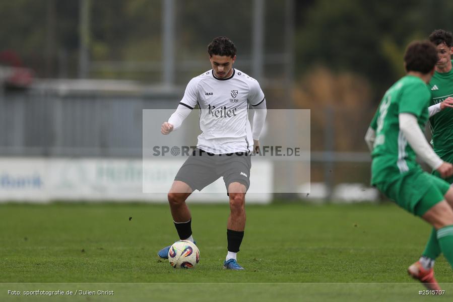 sport, action, TSV Lohr, TSV, Sportgelände, Lohr am Main, FCV, FC Viktoria Mömlingen, Bezirksliga Unterfranken West, BFV, 13. Spieltag, 12.10.2025 - Bild-ID: 2515707