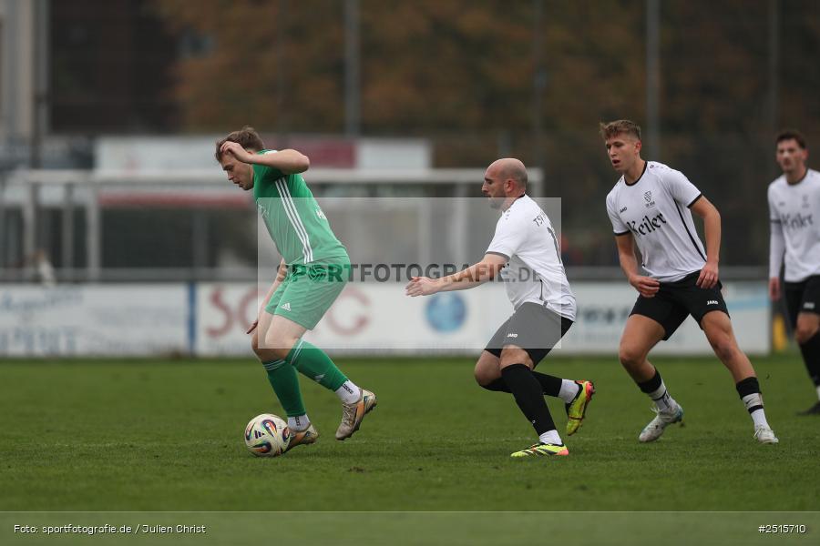sport, action, TSV Lohr, TSV, Sportgelände, Lohr am Main, FCV, FC Viktoria Mömlingen, Bezirksliga Unterfranken West, BFV, 13. Spieltag, 12.10.2025 - Bild-ID: 2515710