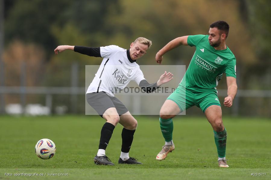 sport, action, TSV Lohr, TSV, Sportgelände, Lohr am Main, FCV, FC Viktoria Mömlingen, Bezirksliga Unterfranken West, BFV, 13. Spieltag, 12.10.2025 - Bild-ID: 2515717