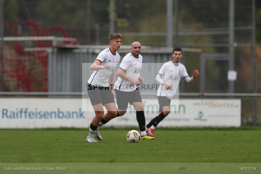 sport, action, TSV Lohr, TSV, Sportgelände, Lohr am Main, FCV, FC Viktoria Mömlingen, Bezirksliga Unterfranken West, BFV, 13. Spieltag, 12.10.2025 - Bild-ID: 2515739