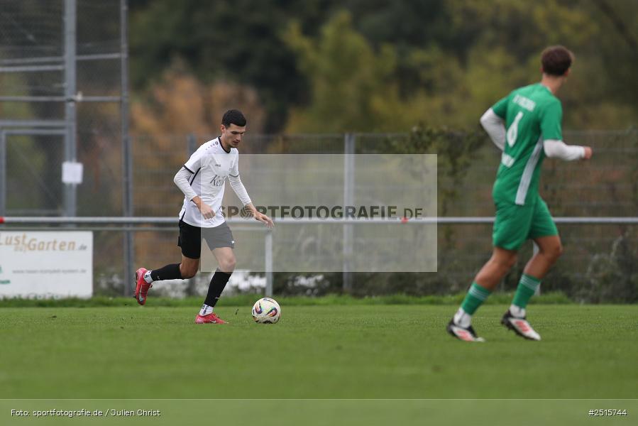 sport, action, TSV Lohr, TSV, Sportgelände, Lohr am Main, FCV, FC Viktoria Mömlingen, Bezirksliga Unterfranken West, BFV, 13. Spieltag, 12.10.2025 - Bild-ID: 2515744