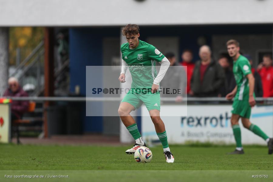 sport, action, TSV Lohr, TSV, Sportgelände, Lohr am Main, FCV, FC Viktoria Mömlingen, Bezirksliga Unterfranken West, BFV, 13. Spieltag, 12.10.2025 - Bild-ID: 2515752