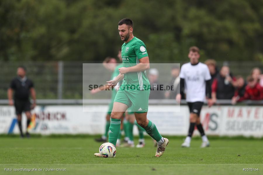 sport, action, TSV Lohr, TSV, Sportgelände, Lohr am Main, FCV, FC Viktoria Mömlingen, Bezirksliga Unterfranken West, BFV, 13. Spieltag, 12.10.2025 - Bild-ID: 2515764