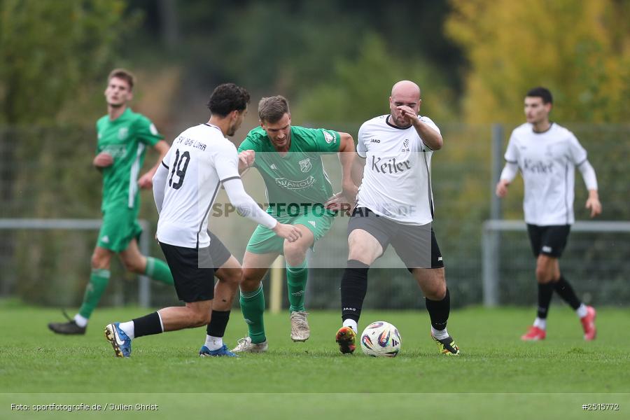 sport, action, TSV Lohr, TSV, Sportgelände, Lohr am Main, FCV, FC Viktoria Mömlingen, Bezirksliga Unterfranken West, BFV, 13. Spieltag, 12.10.2025 - Bild-ID: 2515772