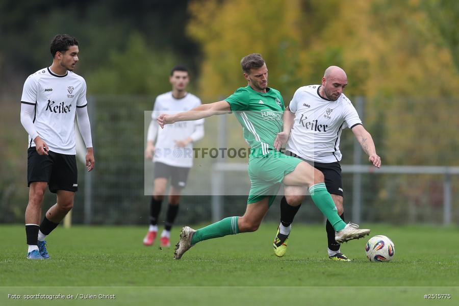 sport, action, TSV Lohr, TSV, Sportgelände, Lohr am Main, FCV, FC Viktoria Mömlingen, Bezirksliga Unterfranken West, BFV, 13. Spieltag, 12.10.2025 - Bild-ID: 2515775