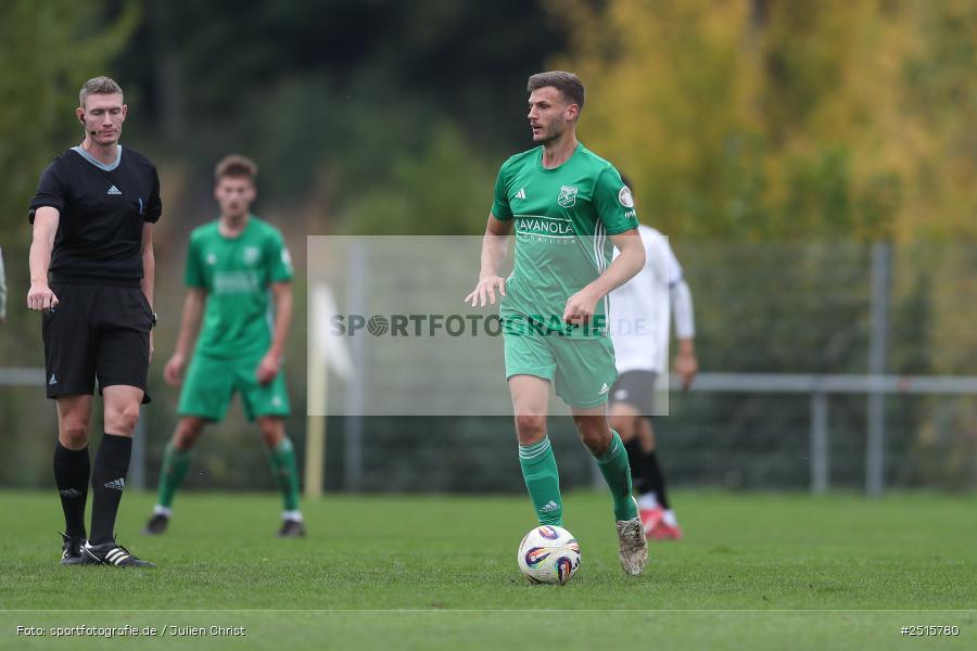 sport, action, TSV Lohr, TSV, Sportgelände, Lohr am Main, FCV, FC Viktoria Mömlingen, Bezirksliga Unterfranken West, BFV, 13. Spieltag, 12.10.2025 - Bild-ID: 2515780