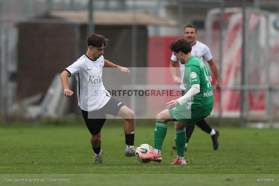 sport, action, TSV Lohr, TSV, Sportgelände, Lohr am Main, FCV, FC Viktoria Mömlingen, Bezirksliga Unterfranken West, BFV, 13. Spieltag, 12.10.2025 - Bild-ID: 2515829