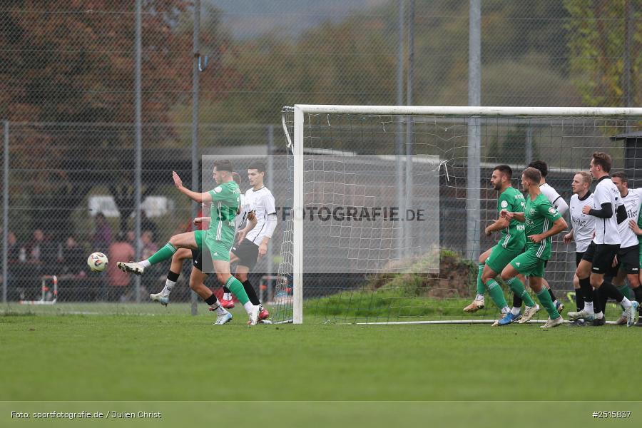 sport, action, TSV Lohr, TSV, Sportgelände, Lohr am Main, FCV, FC Viktoria Mömlingen, Bezirksliga Unterfranken West, BFV, 13. Spieltag, 12.10.2025 - Bild-ID: 2515837