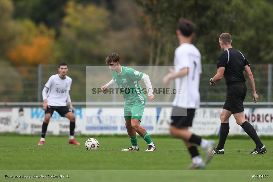 sport, action, TSV Lohr, TSV, Sportgelände, Lohr am Main, FCV, FC Viktoria Mömlingen, Bezirksliga Unterfranken West, BFV, 13. Spieltag, 12.10.2025 - Bild-ID: 2515857