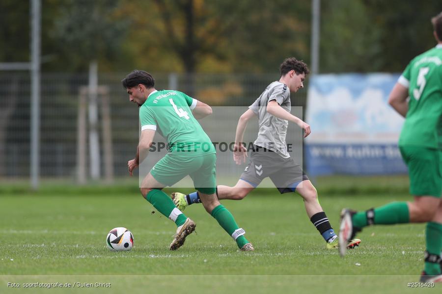sport, action, Sportgelände, Karlstadt, Fussball, FV Karlstadt II, BFV, A-Klasse Würzburg Gr. 4, 12.10.2025, 11. Spieltag, (SG 1) SC Roßbrunn-Mädelhofen/TSV Uettingen II - Bild-ID: 2516420