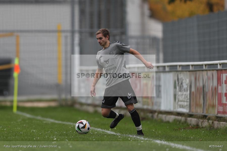 sport, action, Sportgelände, Karlstadt, Fussball, FV Karlstadt II, BFV, A-Klasse Würzburg Gr. 4, 12.10.2025, 11. Spieltag, (SG 1) SC Roßbrunn-Mädelhofen/TSV Uettingen II - Bild-ID: 2516442