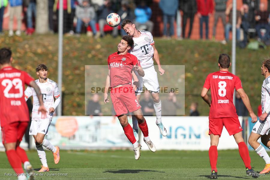 NGN Arena, Aubstadt, 18.10.2025, sport, action, Fussball, BFV, 14. Spieltag, Regionalliga Bayern, FCB, AUB, FC Bayern München II, TSV Aubstadt - Bild-ID: 2516469