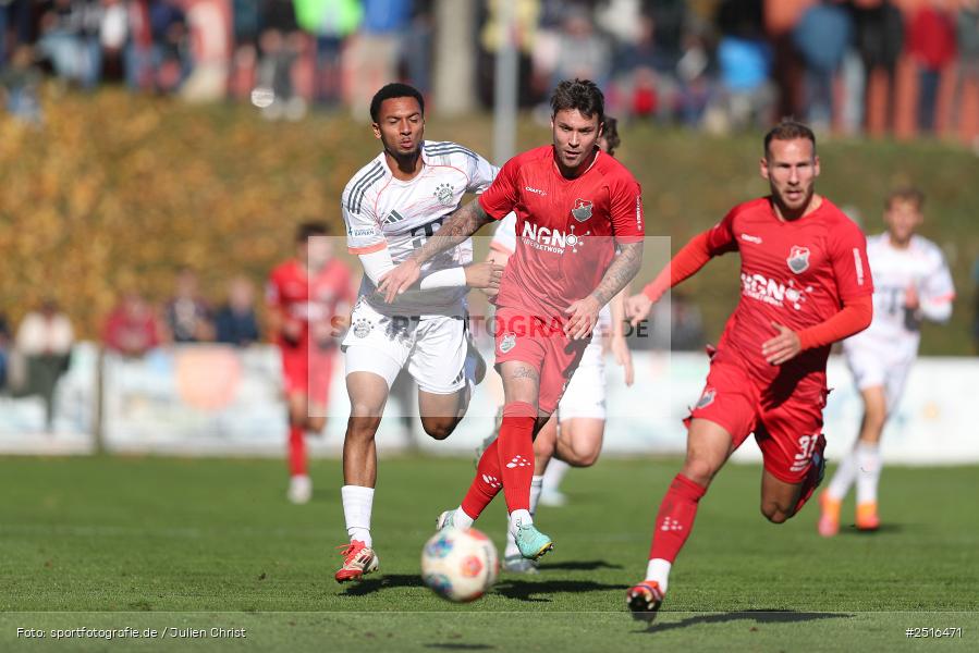NGN Arena, Aubstadt, 18.10.2025, sport, action, Fussball, BFV, 14. Spieltag, Regionalliga Bayern, FCB, AUB, FC Bayern München II, TSV Aubstadt - Bild-ID: 2516471