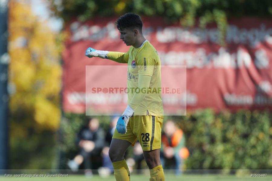 NGN Arena, Aubstadt, 18.10.2025, sport, action, Fussball, BFV, 14. Spieltag, Regionalliga Bayern, FCB, AUB, FC Bayern München II, TSV Aubstadt - Bild-ID: 2516487