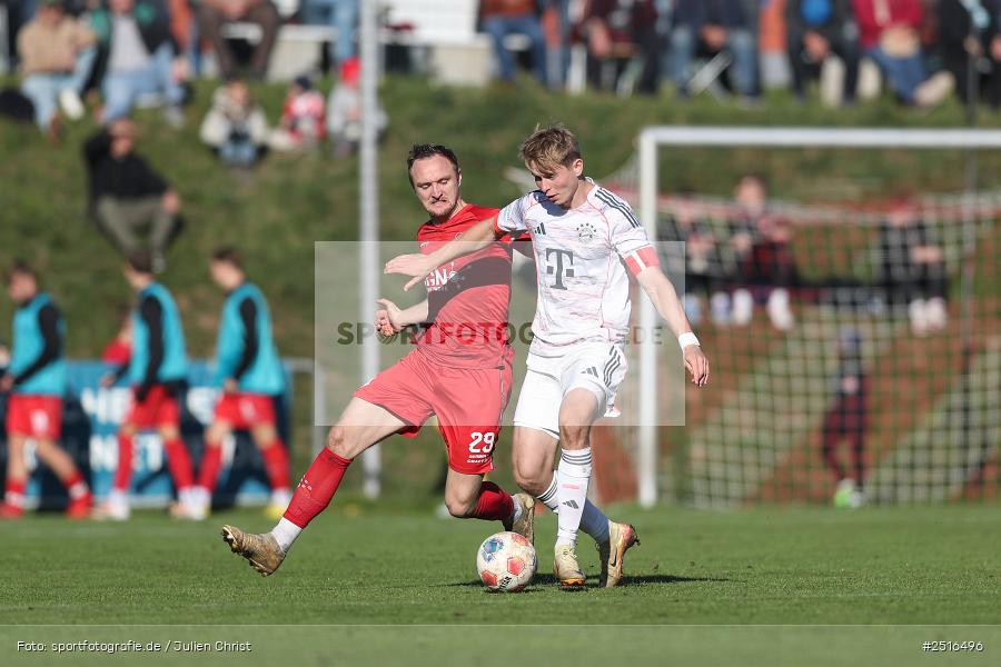 NGN Arena, Aubstadt, 18.10.2025, sport, action, Fussball, BFV, 14. Spieltag, Regionalliga Bayern, FCB, AUB, FC Bayern München II, TSV Aubstadt - Bild-ID: 2516496