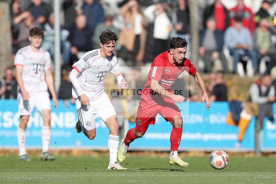NGN Arena, Aubstadt, 18.10.2025, sport, action, Fussball, BFV, 14. Spieltag, Regionalliga Bayern, FCB, AUB, FC Bayern München II, TSV Aubstadt - Bild-ID: 2516509