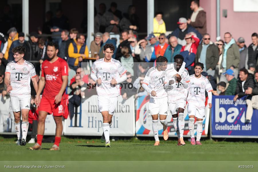 NGN Arena, Aubstadt, 18.10.2025, sport, action, Fussball, BFV, 14. Spieltag, Regionalliga Bayern, FCB, AUB, FC Bayern München II, TSV Aubstadt - Bild-ID: 2516513