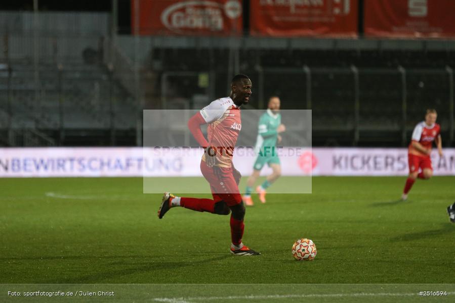 sport, action, Würzburg, SpVgg Greuther Fürth II, SGF, Regionalliga Bayern, Fussball, FWK, FC Würzburger Kickers, BFV, AKON Arena, 17.10.2025, 14. Spieltag - Bild-ID: 2516594