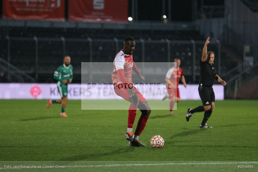 sport, action, Würzburg, SpVgg Greuther Fürth II, SGF, Regionalliga Bayern, Fussball, FWK, FC Würzburger Kickers, BFV, AKON Arena, 17.10.2025, 14. Spieltag - Bild-ID: 2516596