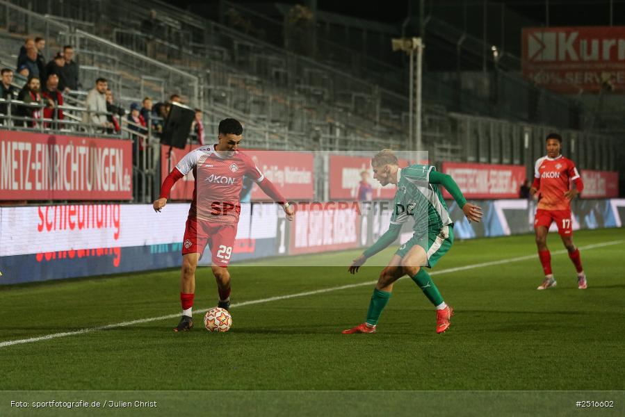 sport, action, Würzburg, SpVgg Greuther Fürth II, SGF, Regionalliga Bayern, Fussball, FWK, FC Würzburger Kickers, BFV, AKON Arena, 17.10.2025, 14. Spieltag - Bild-ID: 2516602