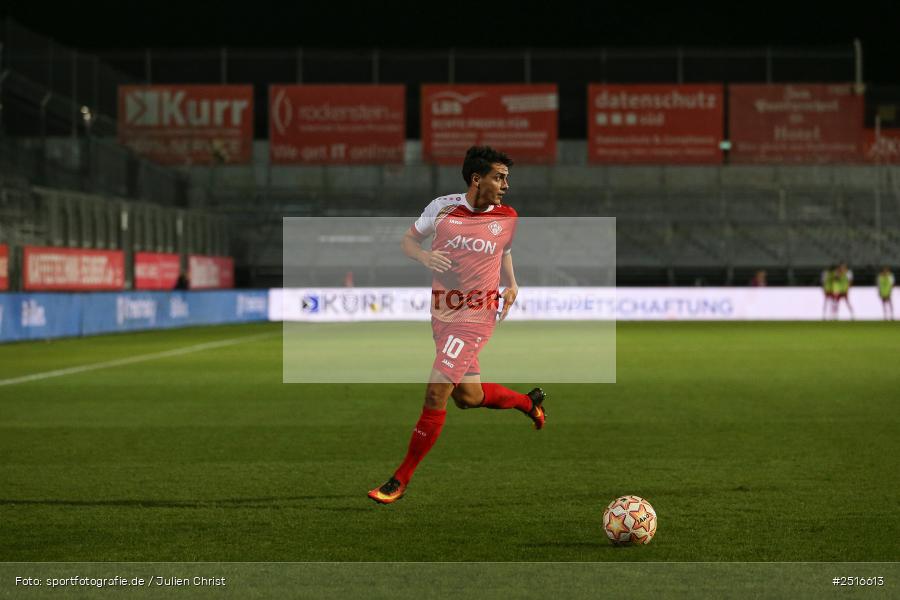 sport, action, Würzburg, SpVgg Greuther Fürth II, SGF, Regionalliga Bayern, Fussball, FWK, FC Würzburger Kickers, BFV, AKON Arena, 17.10.2025, 14. Spieltag - Bild-ID: 2516613