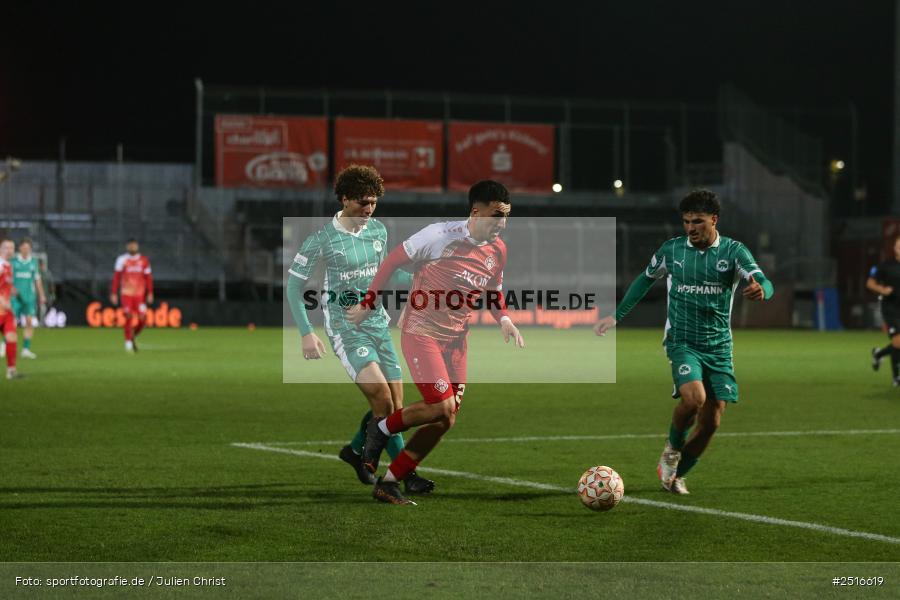 sport, action, Würzburg, SpVgg Greuther Fürth II, SGF, Regionalliga Bayern, Fussball, FWK, FC Würzburger Kickers, BFV, AKON Arena, 17.10.2025, 14. Spieltag - Bild-ID: 2516619