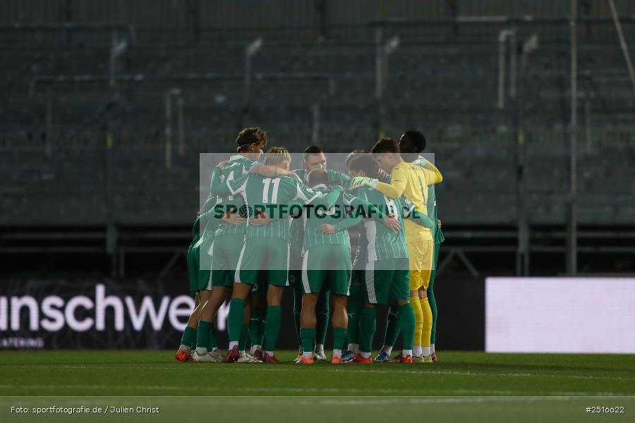 sport, action, Würzburg, SpVgg Greuther Fürth II, SGF, Regionalliga Bayern, Fussball, FWK, FC Würzburger Kickers, BFV, AKON Arena, 17.10.2025, 14. Spieltag - Bild-ID: 2516622