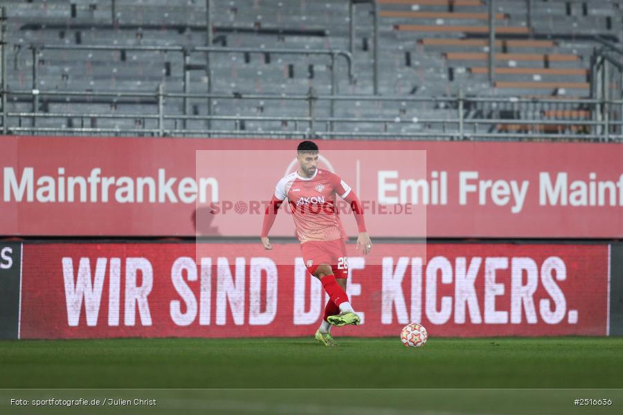 sport, action, Würzburg, SpVgg Greuther Fürth II, SGF, Regionalliga Bayern, Fussball, FWK, FC Würzburger Kickers, BFV, AKON Arena, 17.10.2025, 14. Spieltag - Bild-ID: 2516636