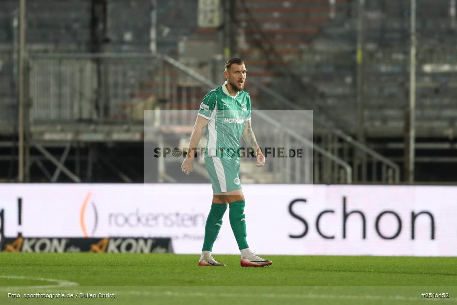 sport, action, Würzburg, SpVgg Greuther Fürth II, SGF, Regionalliga Bayern, Fussball, FWK, FC Würzburger Kickers, BFV, AKON Arena, 17.10.2025, 14. Spieltag - Bild-ID: 2516652