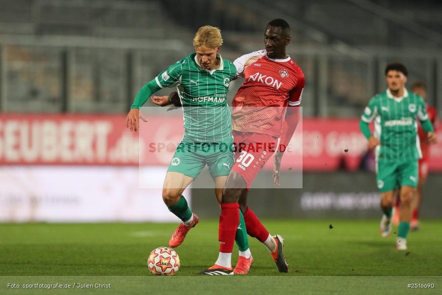 sport, action, Würzburg, SpVgg Greuther Fürth II, SGF, Regionalliga Bayern, Fussball, FWK, FC Würzburger Kickers, BFV, AKON Arena, 17.10.2025, 14. Spieltag - Bild-ID: 2516690
